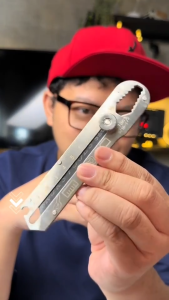 Pisau Cutter Stainless Besi 9in1: Alat Potong Serbaguna yang Anti Karat