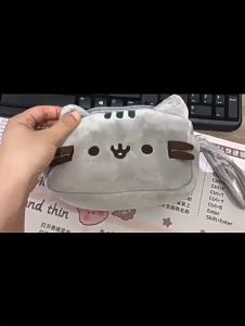 Miniso | Hộp Đựng Bút Chì Mèo Xám Dễ Thương Dung Tích Lớn Có Khóa Kéo Đôi Túi Đựng Mỹ Phẩm Cầm Tay Tiện Lợi Dành Cho Học Sinh