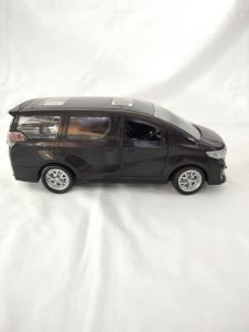 mainan mobil bentuk alphard bunyi telolet