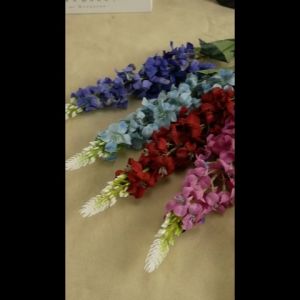 Dekorasi Ruang Tamu Pernikahan dengan Bunga Hyacinth & Snapdragon