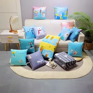 หมอนผ้าห่ม 2 in 1 ลายการ์ตูน - หมอนหรือผ้าห่ม สมุดสำหรับนูมู ไม่ระคาย การพกพา
