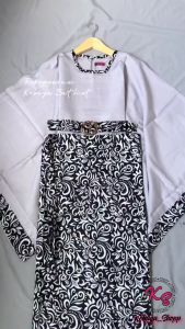 Kebaya Couple: Pilihan Tepat untuk Acara Kondangan, Wisuda, dan Keluarga