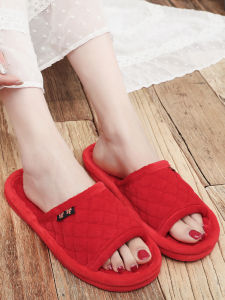 รองเท้าแตะผ้าขนแกะสำหรับในบ้านสไตล์เกาหลี รองเท้าแตะผู้ชายแบบสวมหัว หนังสัตว์สังเคราะห์ หัวเข็มขัด หัวเข็มขัดแบบหนา รองเท้าแตะแบบสวมสำหรับฤดูใบไม้ร่วงและฤดูหนาว