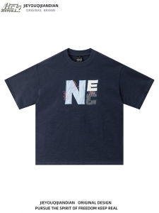 เสื้อยืดคอกลมแขนสั้นผ้าฝ้ายสไตล์อเมริกันย้อนยุค ลายตัวอักษร ทรงหลวม แฟชั่นสำหรับทั้งชายและหญิง ฤดูร้อน 2025