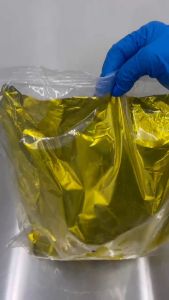 Frozen Musang King Whole Durian with Shell 冷冻猫山王整颗带壳榴莲