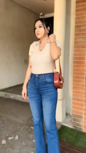 Highwaist Cutbray Jeans