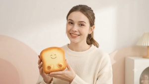 Realistic Bread Scented Squishy - Slow Rising Fidget Toy Gift ideas