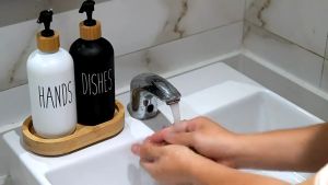 Elegant Bamboo Soap Dispenser 500ml - Leak-Proof Pump Bottle for Kitchen Bathroom | Eco-Friendly Refillable