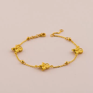 Chow Sang Sang 周生生 999 Gold Essence Floral Bracelet for Women 18cm 96454B Price-by-Weight 4.49g Gold