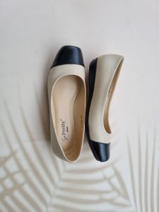 So Pretty by Base Advan LEONOR Two Tone Square Toe Flats