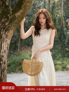 Cherry Season French Lace Splicing Sleeveless Vest Dress Elegant Simple High Waist A-Line Midi Skirt Style Womens Dress