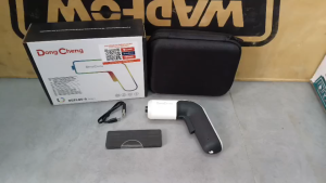 Dongcheng DCPL05-5 ไขควงไร้สาย 4V / 2.0Ah + USB-C + ชุดบิท 8 ชิ้น / แรงบิด 5N·m / 3 เกียร์ ส่งจากไทย