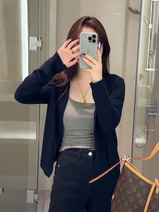 เสื้อคาร์ดิแกนถักแขนยาวสีพื้นสไตล์เกาหลีสำหรับผู้หญิง ทรงหลวม สไตล์ลำลอง ฤดูใบไม้ผลิและฤดูใบไม้ร่วง เสื้อคลุมกันหนาวแบบสวมหัว