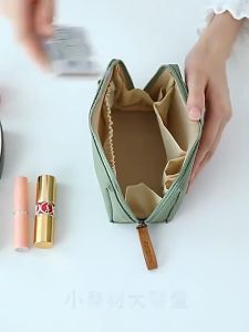 1PC Portable Women Makeup Bag Cosmetic Bag Coin Pouch Storage Bags Mini Lipstick Bags Small Bolso Toiletry Sac Organizer Case