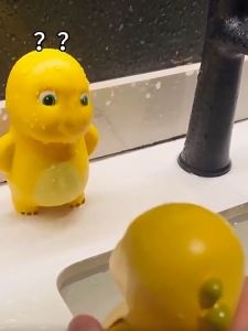 Súng Nước Đồ Chơi Mini Hình Khủng Long Hoạt Hình Quang Cho Bé Mùa Hè Dành Cho Bé Vận động Ngoài Trời