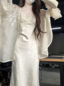 New Chinese Style Womens Fashion High-End Sensation One Set Cheongsam Cardigan Strap Dress Set Autumn Season Ladies Dress