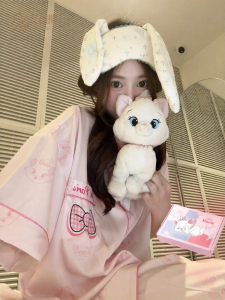 GONGDIE | Disney Marie Pattern Light Silk Female Sleepwear Set
