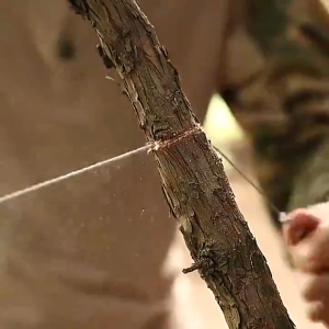 เลื่อยลวดเหล็ก เลื่อยตั้งแคมป์เดินป่าการล่าสัตว์ปีนเขา เลื่อย เลื่อยโซ่ แบบพกพา ส่งจากไทย