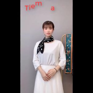 Khăn lụa vuông 90x90cmBandana choàng cổ đi biển làm áo Yếm nhiều màu thời trang Milana