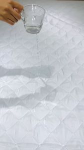 [MilkyWay] Waterproof Mattress Protector / Pelindung Kasur Anti Air │ Size: (100 x 200) ─ (200 x 200) cm