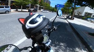 Holder Hp Motor + Topi Helm Lucu EVOGRIP XY089 plus GEN 2 Phone Holder Karakter Spion Besi Model Helm Dudukan Tempat Hape Pelindung Hujan Panas silau di sepion - DISTRIBUTHOR