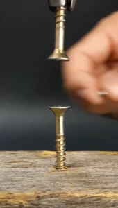 Pointed Cross Screw 304 Stainless Steel Galvanized Screws Self Tapping Screw Pointed Tail Self Drill Screw