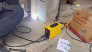 MMA-950 Inverter Welding Machine Portable IGBT Inverter Welding Machine ARC Welding Machine 220V Mini Electric Welding Machine Set Home Digital Display Inverter Welder Welding Machine + Free Welding Tools