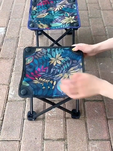 EOSM เก้าอี้พับได้ เก้าอี้เดินป่า ผ้า oxford สองชั้น พกพาสะดวก แข็งแรง ทนทาน ใช้งานสะดวก เก้าอี้เก้าอี้ตกปลาพับได้สำหรับตั้งแคมป์กลางแจ้งเก้าอี้ตกปลาชายหาด Mazar ขนาดเล็ก