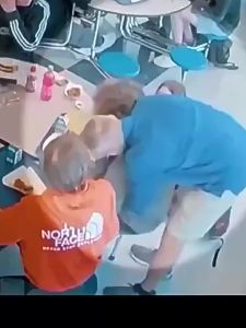 Portable Emergency Choking Aid