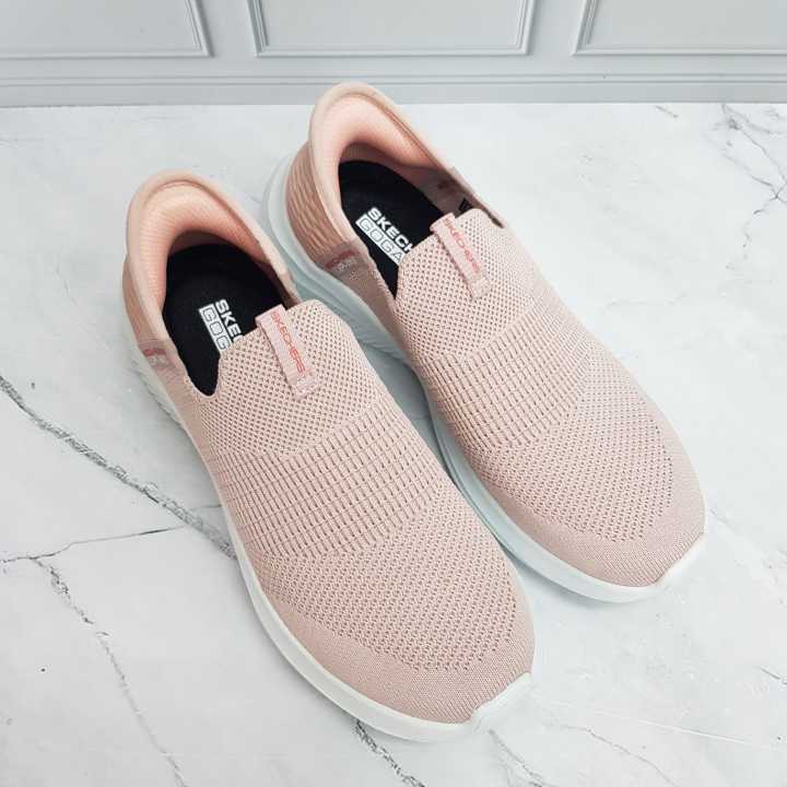 Skecher%20Slip%20Ins%20Cozy%20/%20Sepatu%20Wanita%20%2036%20-%2040%20-%20Image%204