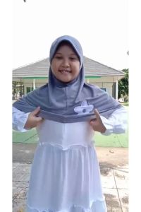 Kerudung Anak Sekolah Instan Motif bunga ceplok Hijab Polos Bahan Kaos Pe Super Size M Usia 4 - 7 Jilbab Anak Prempuan