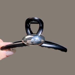 French Simple Alloy High-End Hair Claw Clip 2024 New Back of Head Bun Hair Accessories Shark Clamp Elegant Fashionable Hairpin