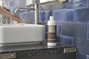 SOAPNUT REPUBLIC Cream Cleanser 500ml - eliminates dirt germs grim and tough stains remove oils use on stainless steel organic plant-based kids-friendly family-friendly fragrance-free. essential oils nontoxic heavy-duty soapnut berries