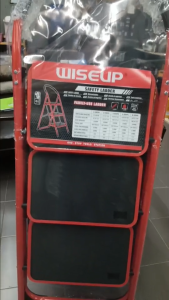 WISEUP บันไดเหล็ก 3 ขั้น 141703 :โอเคอะไหล่แอร์