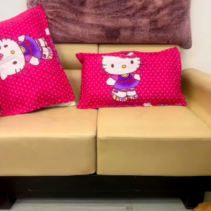 Kitty Lucky Dots Pillowcase (Queen-18"x28"inches) - "Pillowcase Only"