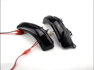 กระจกมองหลังด้านข้าง LED แบบไดนามิกเลนส์ควัน2ชิ้นไฟสัญญาณเลี้ยวไฟแสดงสถานะการไหลต่อเนื่องกะพริบซ้ำสำหรับ Toyota Wish ZGE20 Prius ZVW30 Passo MARK X Crown