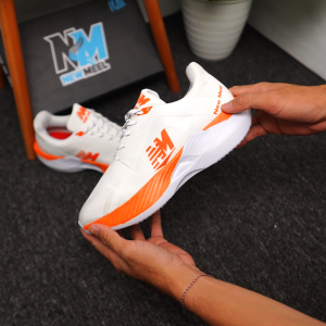 NEWMEEL Sepatu Running 2.0 Warna Putih Orange Pria Wanita  Joging Lari Runing