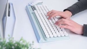 Langtu LT500 Wireless Keyboard and Mouse Combo Set Silent USB Rechargeable Laptop Computer PC Mechanical Gaming Office