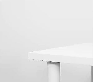 ยางกันกระแทกขอบโต๊ะ กันมุมโต๊ะ เพิ่มความปลอดภัยในบ้าน กันขอบโต๊ะ ตู้ เตียง พร้อมเทปกาวสองหน้าพร้อมติด แบบเข้ามุม  ป้องกันเด็กอ่อน ไม่ให้เด็กชนมุมโต๊ะ