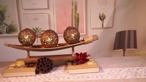 โคมไฟหัวเตียง โคมไฟแกะสลักกะลามะพร้าว โคมไฟตั้งโต๊ะ โคมไฟรูปร่างเรือ โคมไฟประดิษฐ์ ของตกแต่งโรงแรม ตกแต่งบ้าน โคมไฟรีสอร์ท