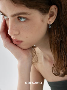 Elegant Drop Pendant Earrings Personality Minimalist Design Sea Spirit out Fashion Alloy Gold Plated Womens Jewelry