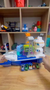 Bộ Đồ Chơi Tàu Chở Hàng Container Khổng Lồ Kèm 12 Xe Ô Tô Có Âm Thanh Ánh Sáng Kèm Đường Đua Cho Bé