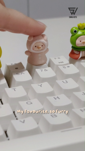 【SG】Lulu The Piggy Cute 3D Personalized Artisan Keycap | Compatible with Mechanical Keyboard