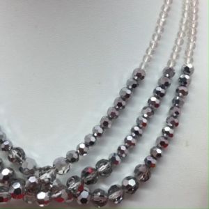 สร้อยคอเม็ดคริสตัลโมดาร์ซ้อน 3 เส้น ความยาว 18-20 นิ้ว ปรับขนาดได้ เสริมบารมี ใส่ได้ทุกโอกาส สร้อยลูกปัด แวววาว แฟชั่น