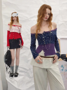 unifree | Áo Thun Dáng Layer Off-shoulder Màu Đối Chọi Hoa Phân Cắt Accent Waist Ngọt Đẹp Ôm Retro