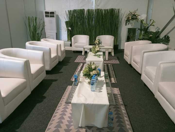 Sewa sofa vip murah