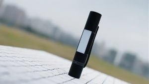 Xiaomi Mijia LED Flashlight Zoomable Ultra Bright Torch Window Breaker & Seatbelt Cutter for Car Emergencies