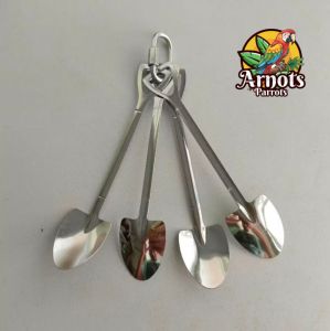 MAINAN GIGITAN SENDOK SEKOP STAINLESS UNTUK BURUNG PARROT