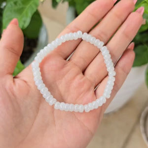 Q1970 Vòng hạt bánh xe Bạch Ngọc 5.5 - 5.8li chuẩn dòng Jadeite hàng cao cấp chất băng nếp bề mặt bóng mịn tạc và đánh bóng thủ công hoàn toàn không kén mệnh - Phong Thuỷ TUDO