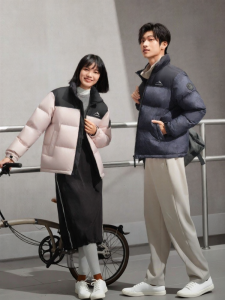 BOSIDENG | Fashion Winter Outdoor Insulated Hoodless Puffer Jacket
